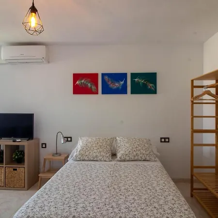 Larios Dos 504. Estudio Con Vistas Al Mar Cerca De La Playa Torrox
